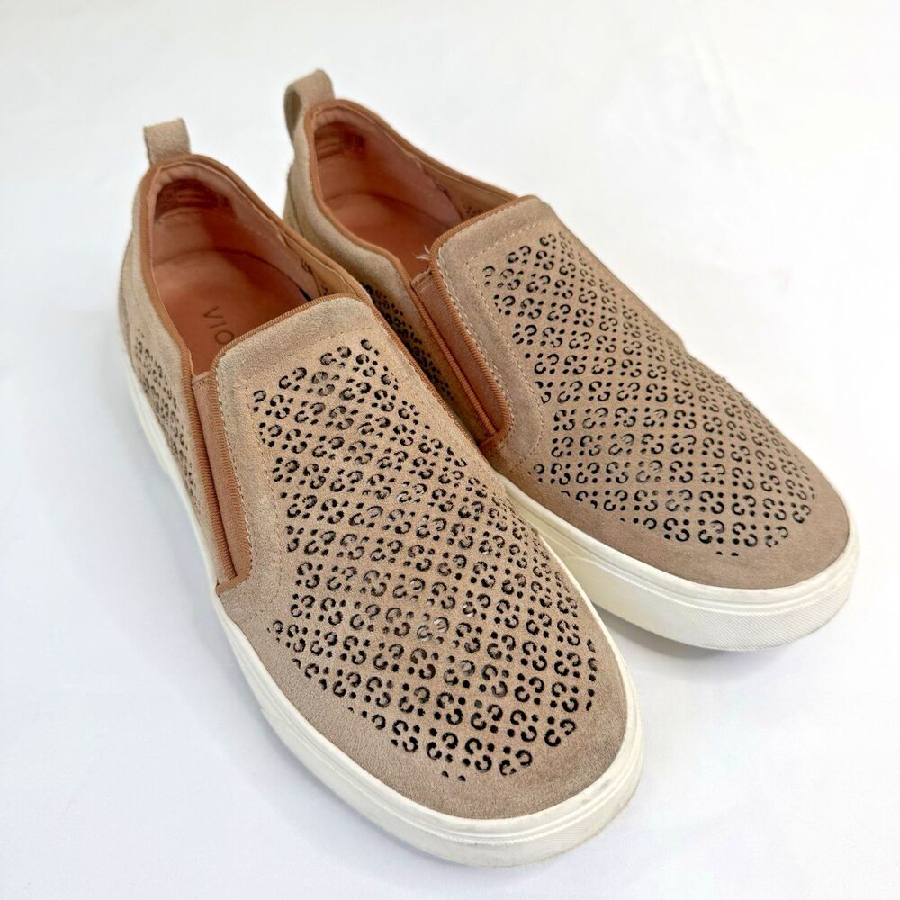 Vionic Kimmie Perf Womens Size 9 Shoes Wheat Suede Casual Comfort Arch Support